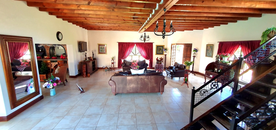 4 Bedroom Property for Sale in Strelitzia Park Eastern Cape